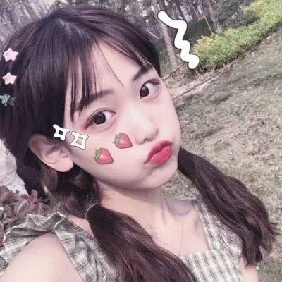 当代女生现状娱乐吃瓜酱,娱乐吃瓜酱下的生活百态